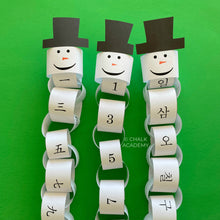 Load image into Gallery viewer, Paper Chain Snowman Christmas Countdown

